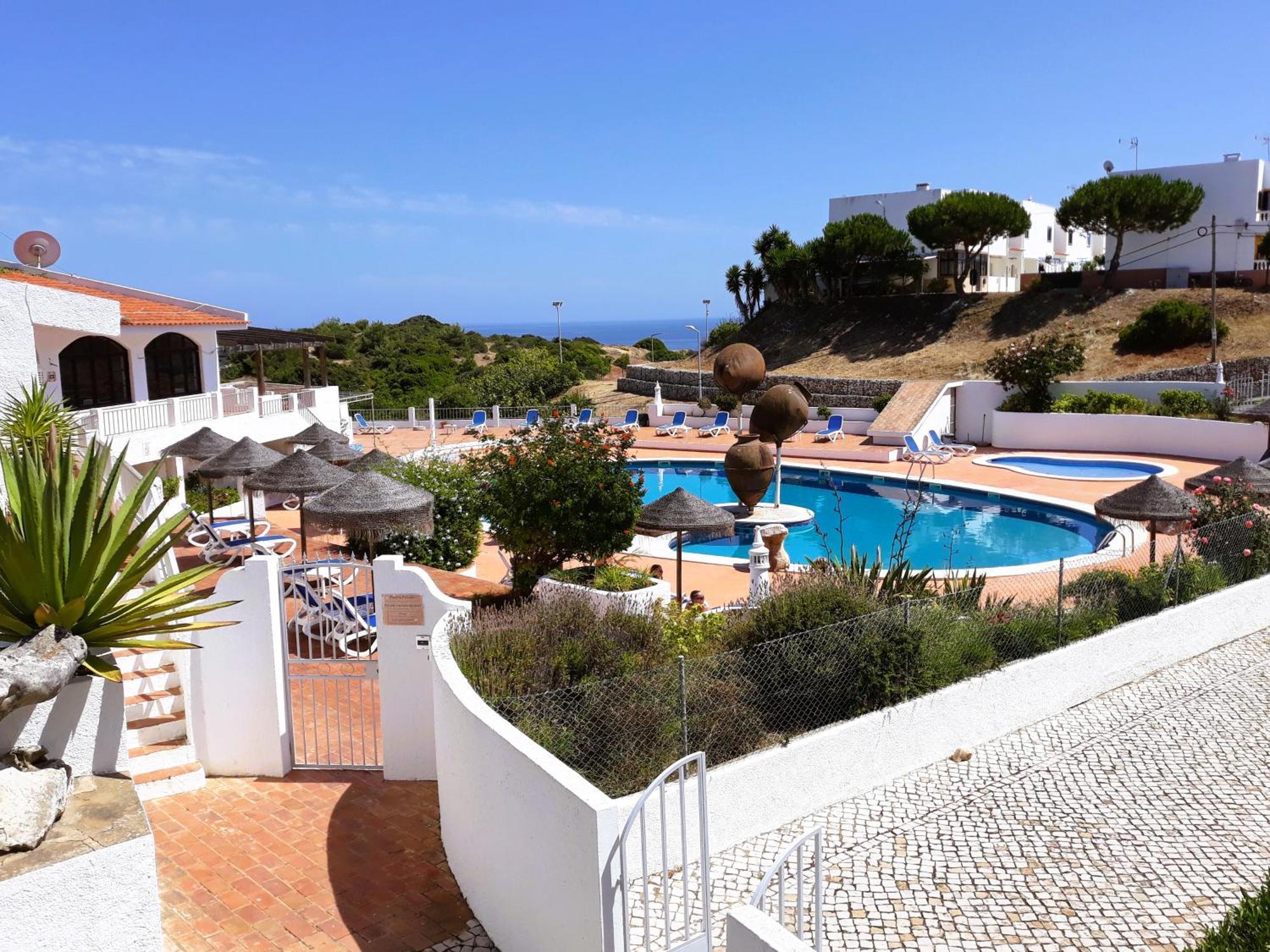 Apartamentos Salema Praia Club Exteriér fotografie