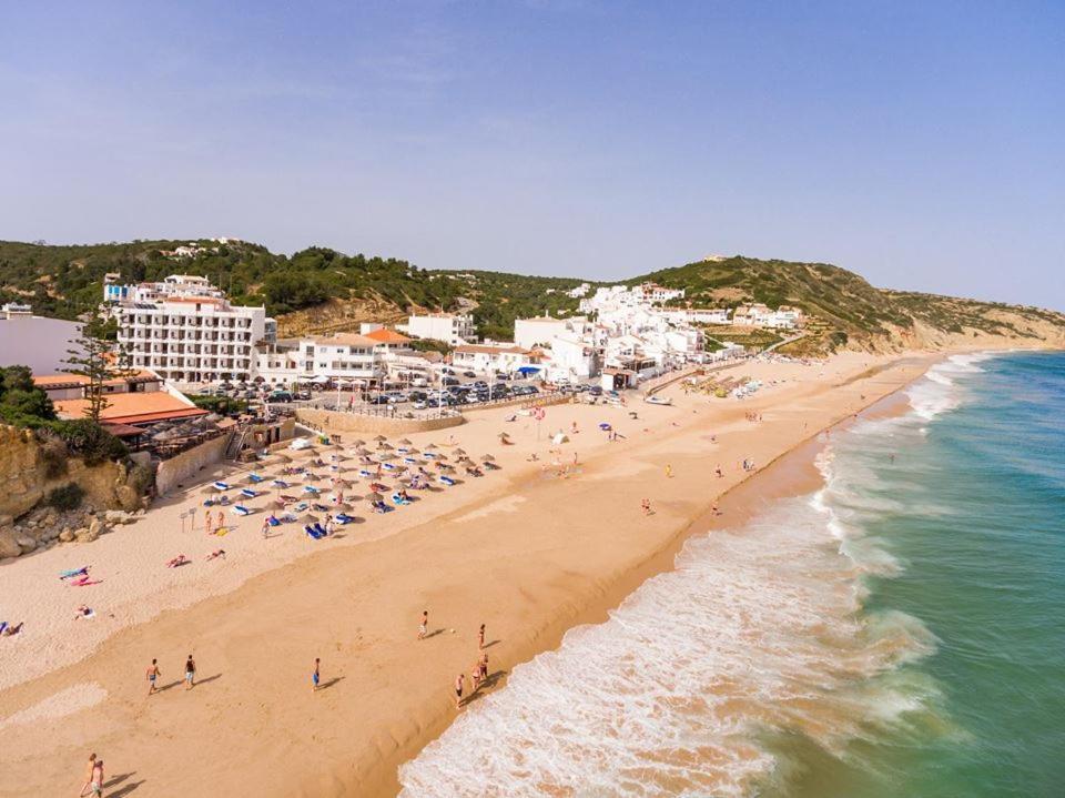 Apartamentos Salema Praia Club Exteriér fotografie
