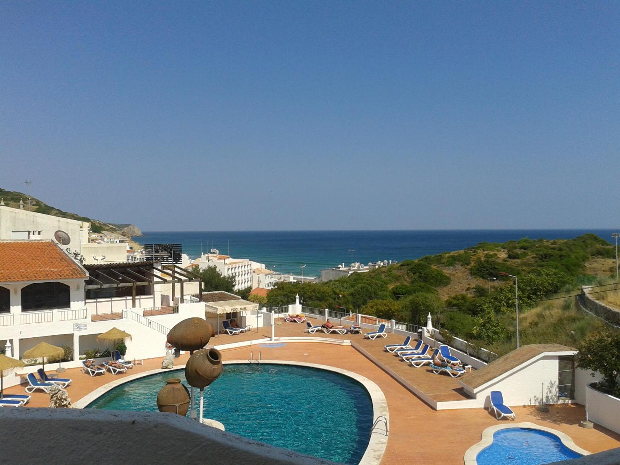 Apartamentos Salema Praia Club Exteriér fotografie