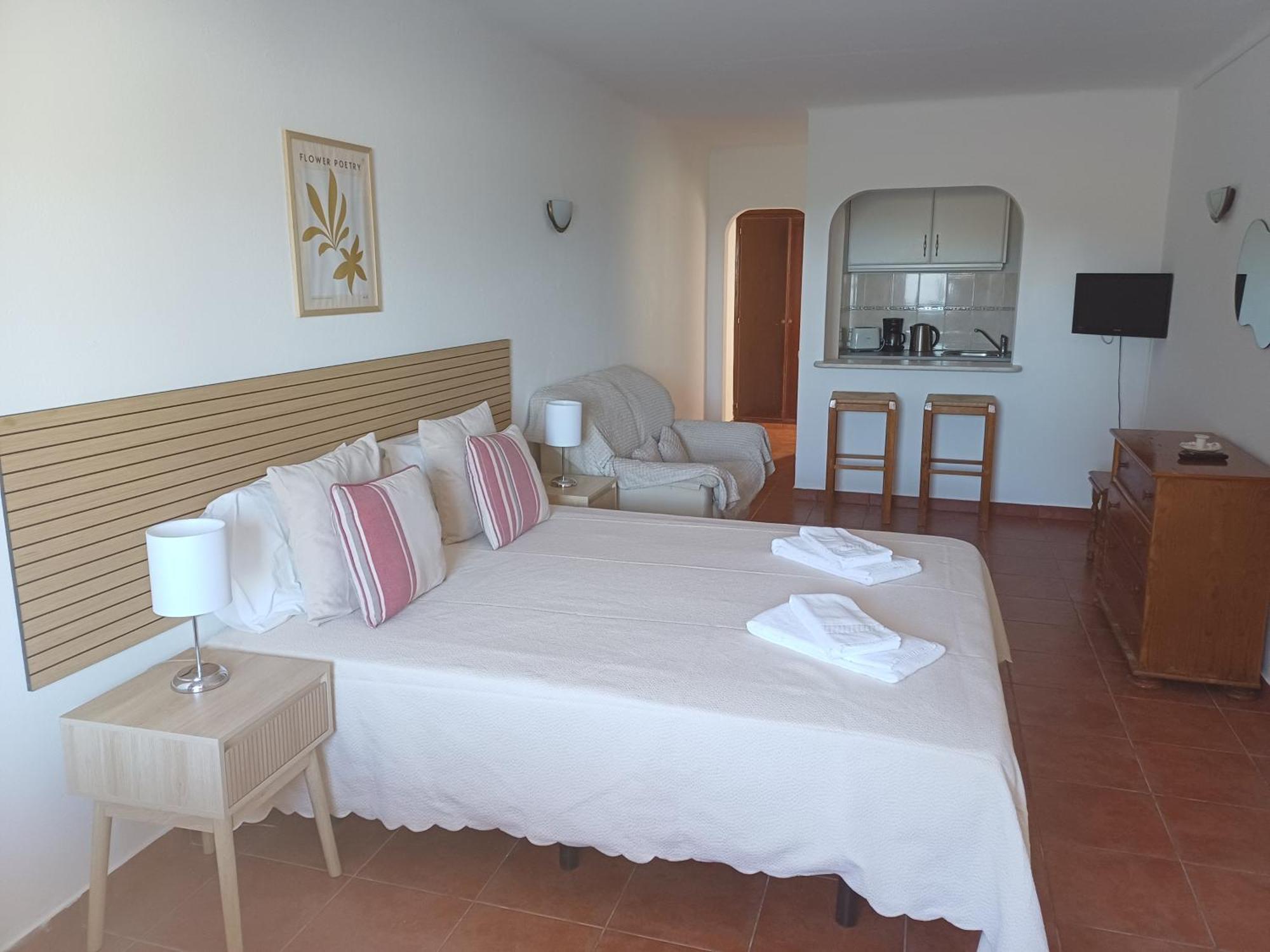 Apartamentos Salema Praia Club Exteriér fotografie